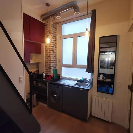 Apartment Petit Studio Parisien Paris