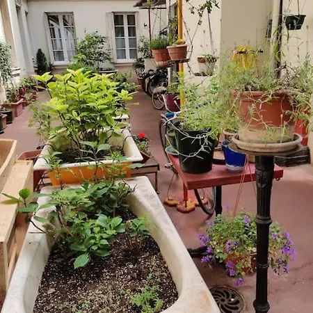 Apartment Petit Studio Parisien *