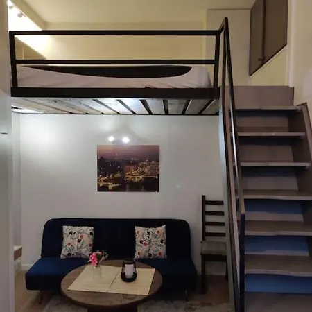 Petit Studio Parisien *